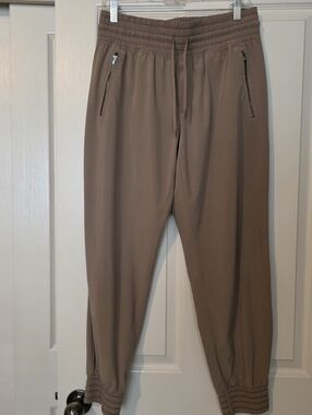 Athleta Women's Camden Jogger Pants Tan/Brown Sz 10
